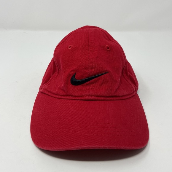 ✨3/$25✨ Nike Red Youth Baseball Cap - 4-7 - Picture 2 of 7